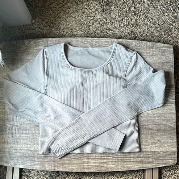 lululemon athletica Tops - Lululemon Ribbed Cropped training Long sleeve